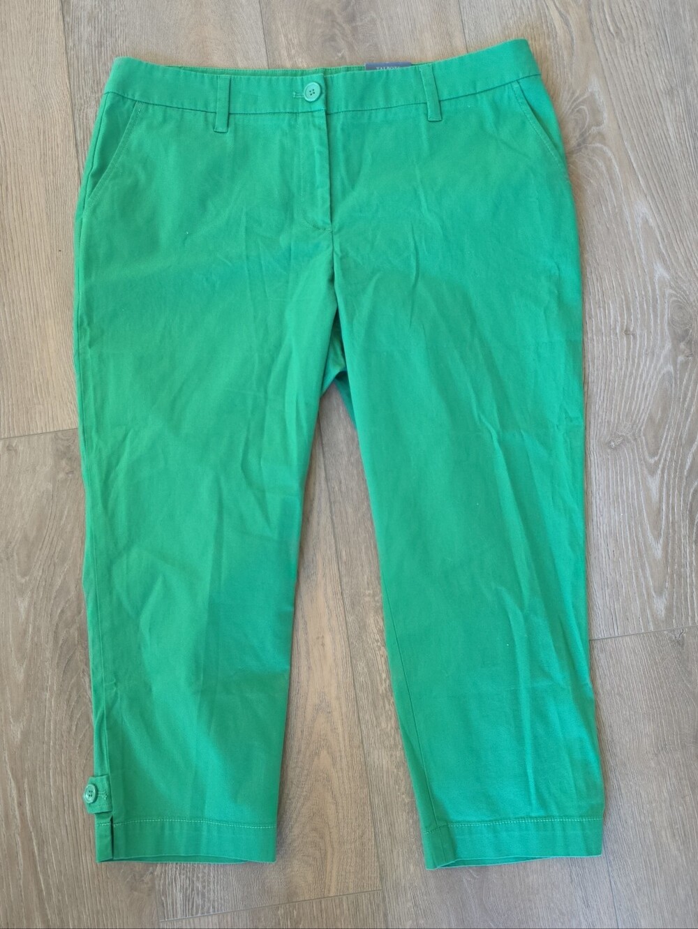 Womens NWT Talbots Slim Perfect Crop Pant Mid-Rise, Crop Length, Green, Size 14P